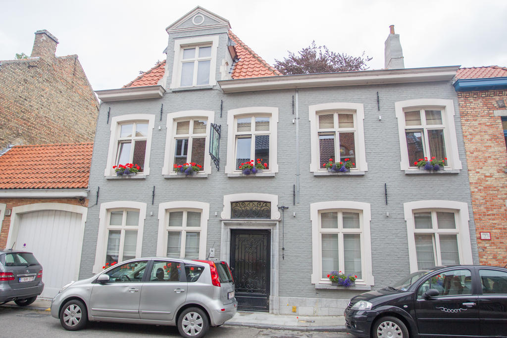 Logies Amelias Bed and Breakfast Brugge Buitenkant foto